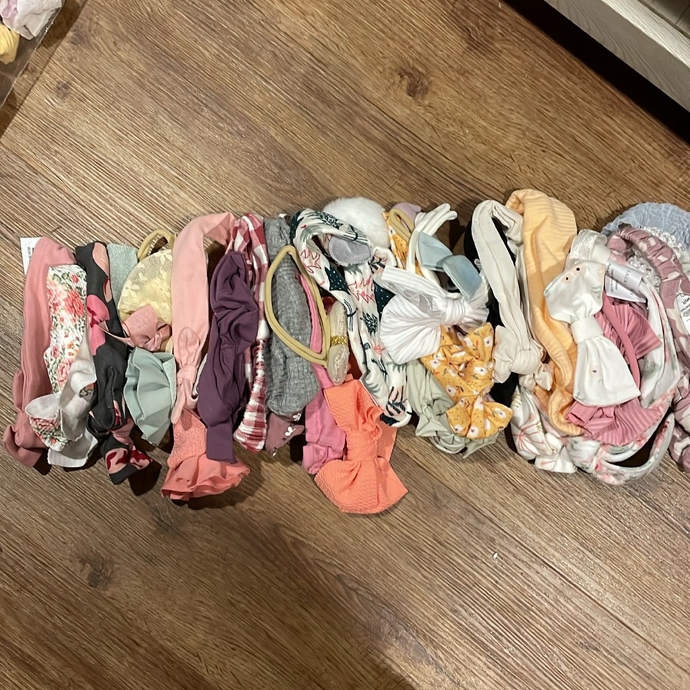 Headband Bows - Picture 4 of 5